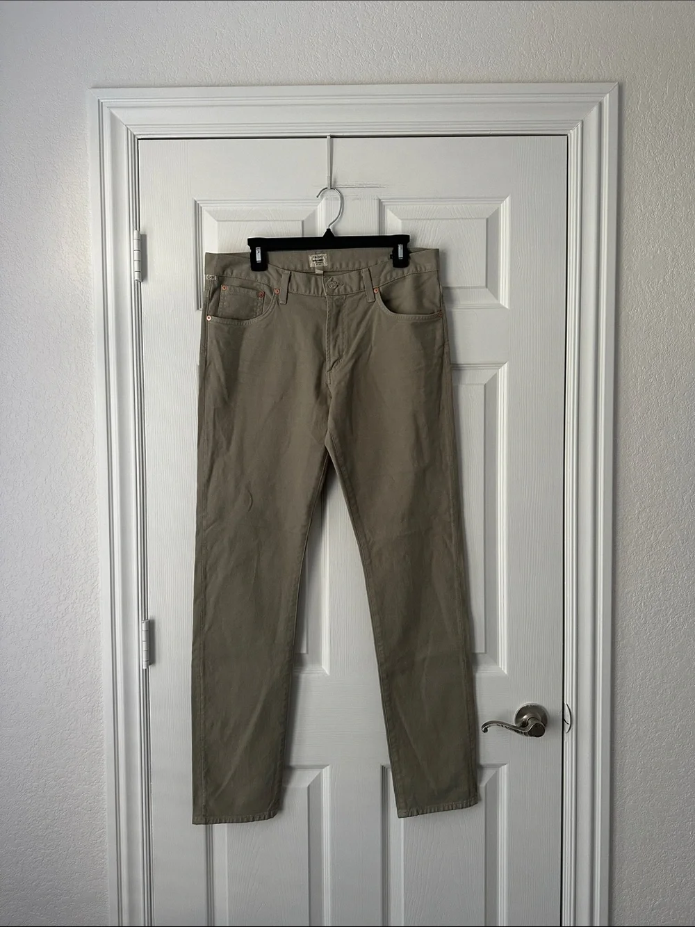 Citizens of Humanity “Noah” super skinny size 34